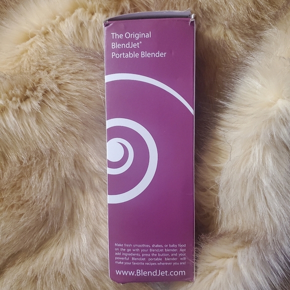 Blendjet. The original portable blender Brand New Box Purple Hard To Find Color - Picture 13 of 13